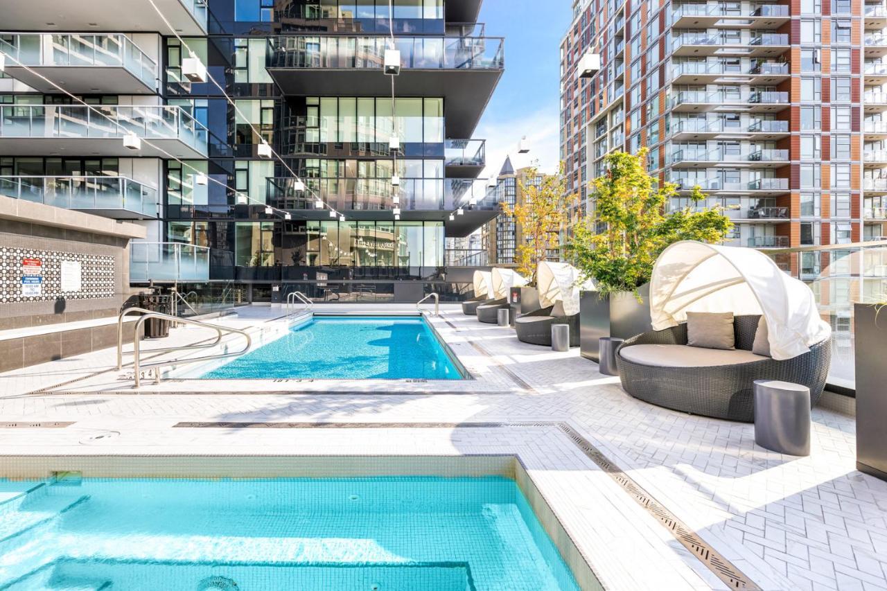 Отель Level Downtown - Howe Ванкувер Экстерьер фото