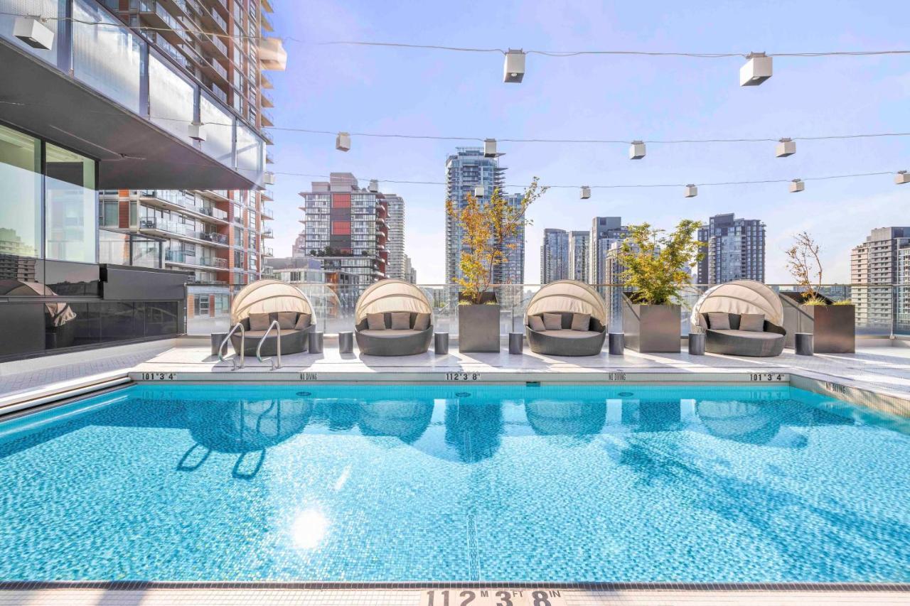 Отель Level Downtown - Howe Ванкувер Экстерьер фото