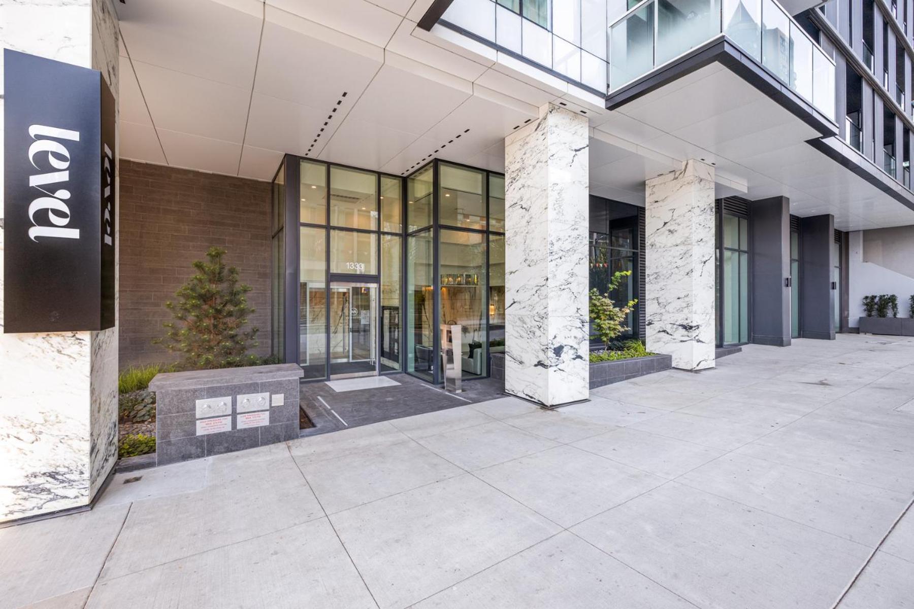 Отель Level Downtown - Howe Ванкувер Экстерьер фото